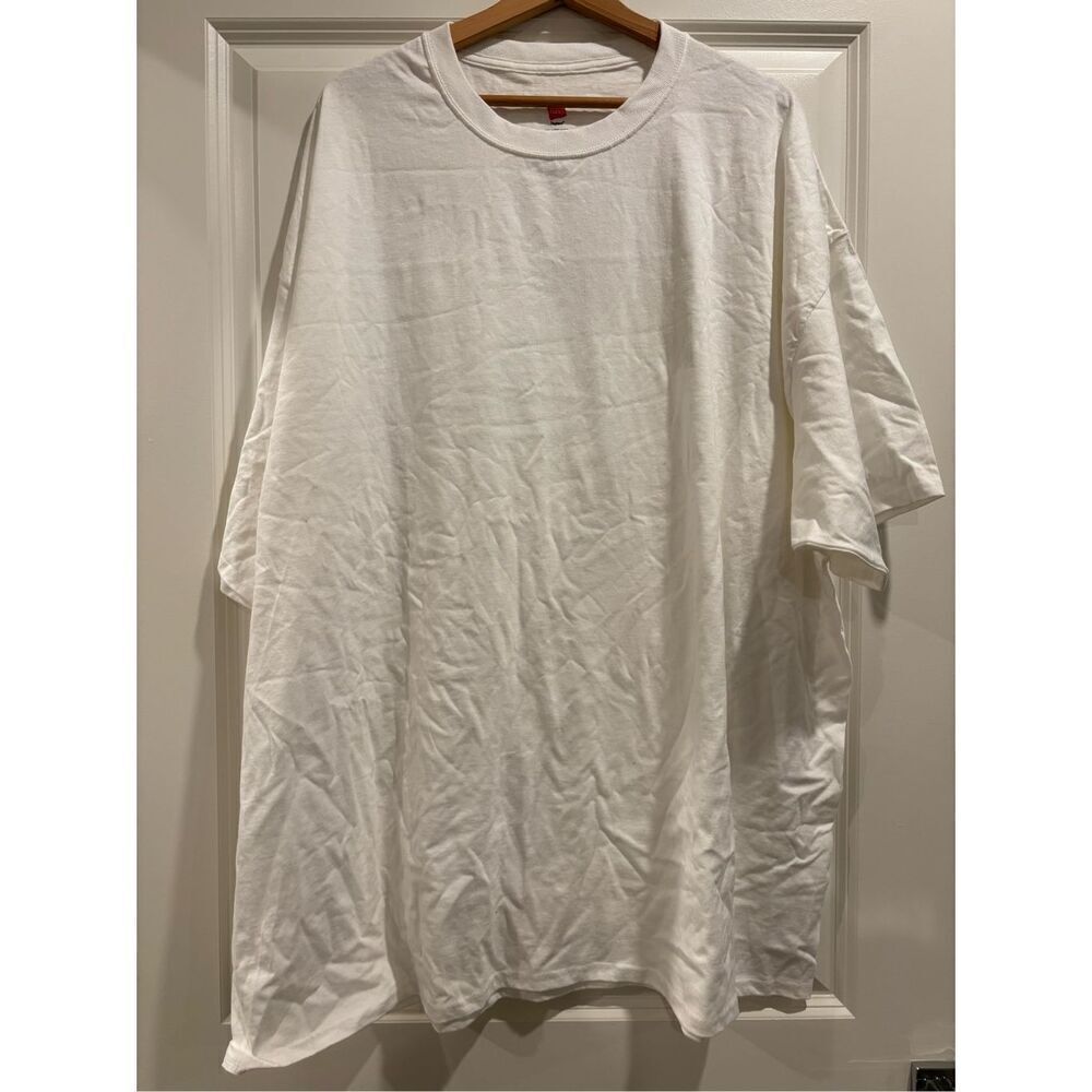 White Hanes T-shirt size 4X